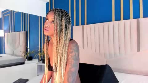 Snapshot of amarafierce chatting on 11-28-25, 11:24 Amara online show from 11-28-25, 11:24