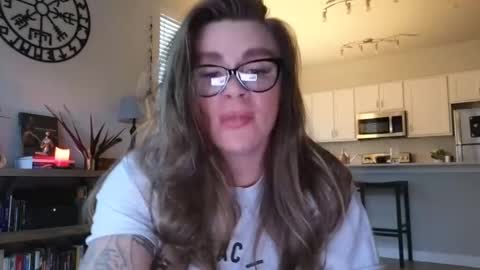 Amara Jezebel online show from 10-25-25, 04:35