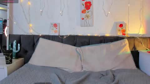 AmaraMoon  online show from 11-13-25, 09:36