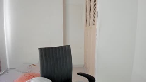 Snapshot of amaranthaajames chatting on 10-21-25, 08:09 Amarantha online show from 10-21-25, 08:09