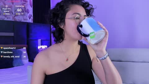 Emily online show from 01-03-25, 03:55