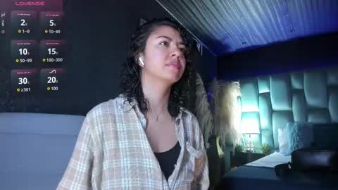 Emily online show from 11-07-25, 11:32