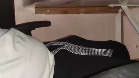 Snapshot of amarillo22 chatting on 01-08-25, 11:21 chris online show from 01-08-25, 11:21