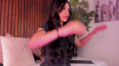 Snapshot of amatiista_12 chatting on 02-05-26, 08:24 A M A T I S T A online show from 02-05-26, 08:24