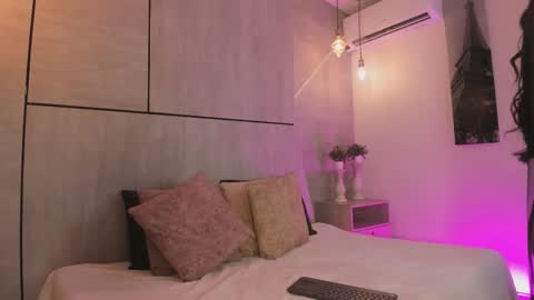 Snapshot of amatiista_12 chatting on 02-07-26, 07:50 A M A T I S T A online show from 02-07-26, 07:50