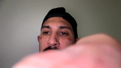 Snapshot of amature59 chatting on 01-12-25, 04:31 Jamesy online show from 01-12-25, 04:31