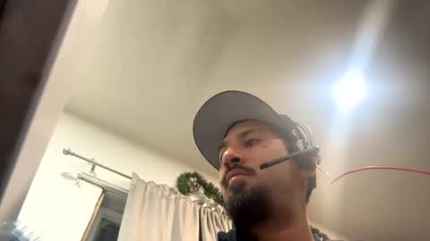 Snapshot of amature59 chatting on 01-16-25, 04:38 Jamesy online show from 01-16-25, 04:38