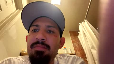 Snapshot of amature59 chatting on 01-26-25, 02:24 Jamesy online show from 01-26-25, 02:24