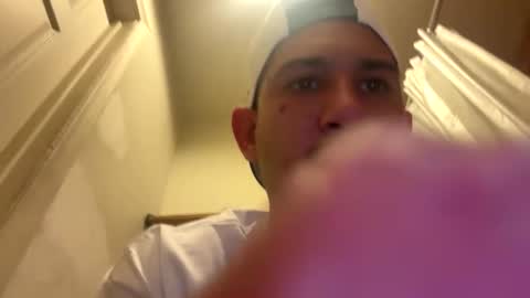 Snapshot of amature59 chatting on 02-03-25, 05:40 Jamesy online show from 02-03-25, 05:40