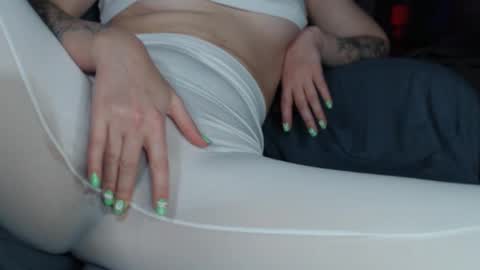 Malina online show from 12-14-24, 01:49