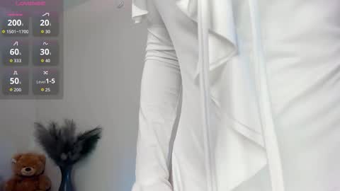 Snapshot of amazing_panacea chatting on 09-27-25, 07:19 Alice online show from 09-27-25, 07:19