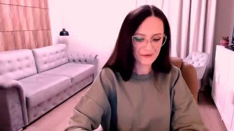 Izza online show from 01-15-26, 02:10