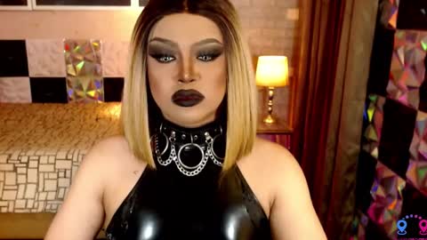 Snapshot of amazingfatcock_ts chatting on 10-08-25, 07:44 MISS JAZMINE QUEEN OF HELLFIRE online show from 10-08-25, 07:44