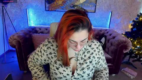 Snapshot of amazonkastar chatting on 12-30-24, 06:53 Ellie online show from 12-30-24, 06:53