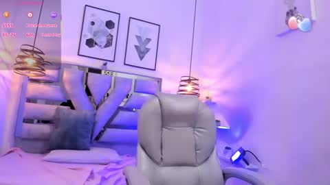 ambar_cullen online show from 10-13-25, 09:26