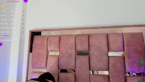   online show from 09-26-25, 07:18