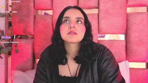   online show from 11-12-25, 07:24