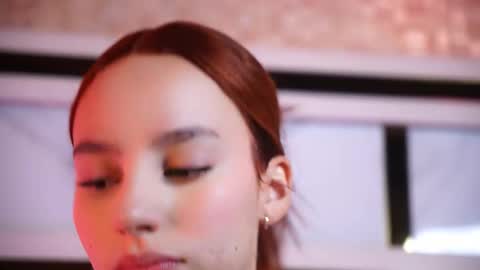 Snapshot of ambar_rosse25 chatting on 02-15-26, 11:41 Julieta online show from 02-15-26, 11:41