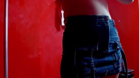 Snapshot of ambar_roux1 chatting on 02-26-25, 07:27 ambar_roux1 online show from 02-26-25, 07:27