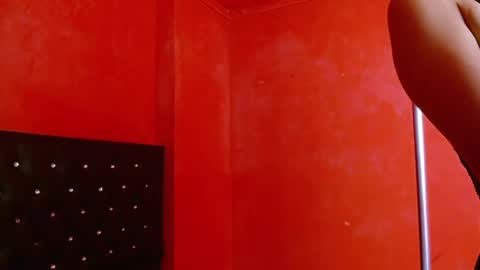 Snapshot of ambar_roux1 chatting on 03-06-25, 05:11 ambar_roux1 online show from 03-06-25, 05:11