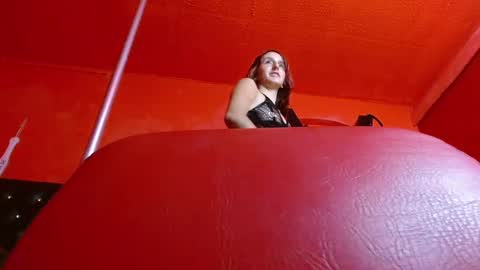 Snapshot of ambar_roux1 chatting on 03-06-25, 08:16 ambar_roux1 online show from 03-06-25, 08:16