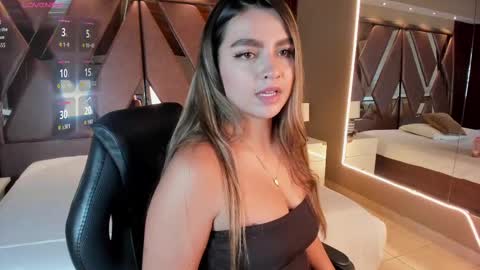 Ambar  Everyday From 0530 to 1430 Col Time online show from 10-04-25, 06:11