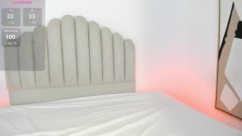 ambarevans_ online show from 11-27-25, 11:45