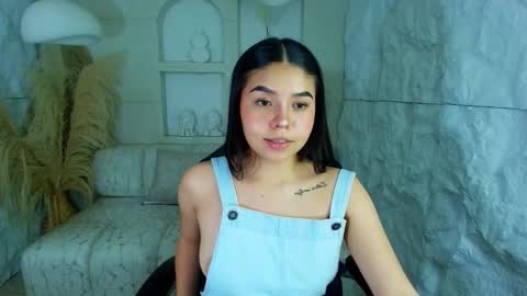 Snapshot of ambarina_r chatting on 10-24-25, 03:14 Ambarina online show from 10-24-25, 03:14