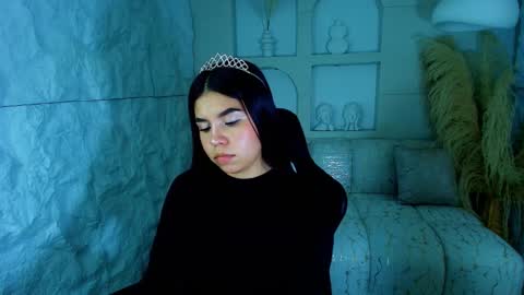 Snapshot of ambarina_r chatting on 11-15-25, 03:15 Ambarina online show from 11-15-25, 03:15