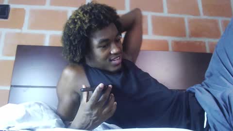 Snapshot of ambartxsex chatting on 01-30-25, 07:15 ambartxsex online show from 01-30-25, 07:15