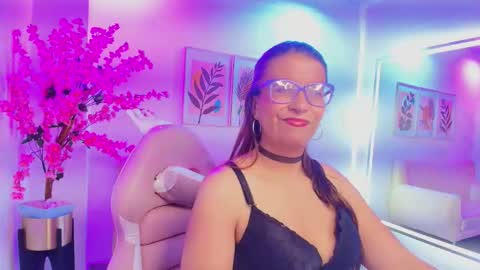 amber__rouge online show from 01-10-26, 03:52