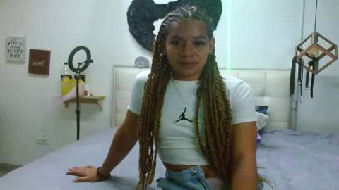 Amber online show from 09-21-25, 02:29