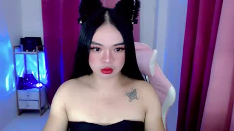 Amber online show from 10-21-25, 12:17