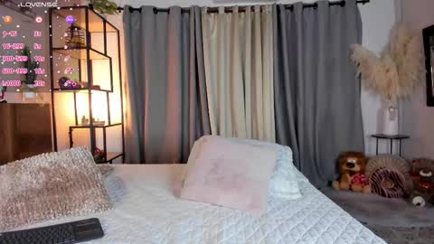 Amber online show from 11-13-25, 08:41