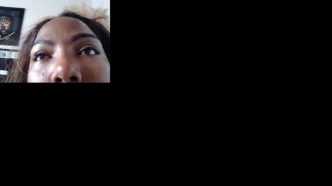 Snapshot of amberblazzee chatting on 11-03-25, 04:30 Amberblazzee online show from 11-03-25, 04:30