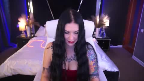 Anna online show from 10-01-25, 06:19