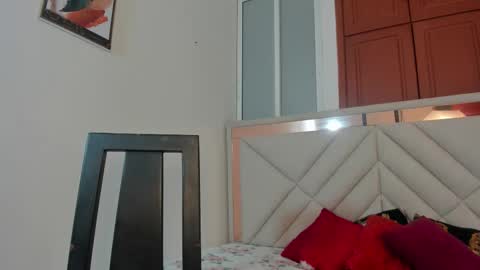 amberqueenx1 online show from 03-03-26, 12:11