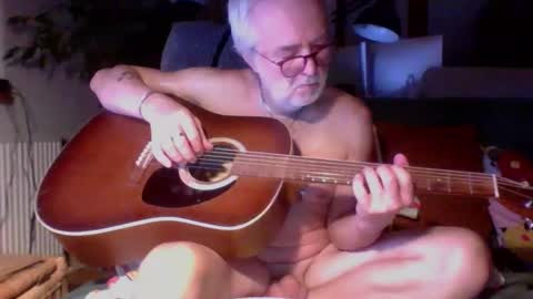 Amberr11 online show from 10-13-25, 10:54