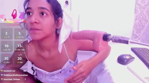 Snapshot of amberr_sweet_ chatting on 11-25-25, 10:10 Amberr Sweet online show from 11-25-25, 10:10