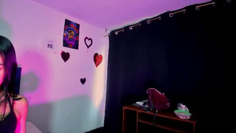 Amber  online show from 09-17-25, 09:05