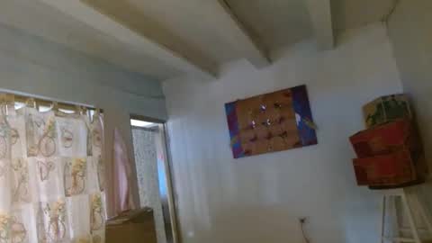 amelia  online show from 10-27-25, 02:32