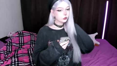 Amelia online show from 09-28-25, 08:47