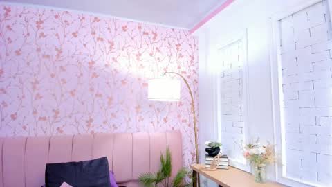 Amelia Adams online show from 11-06-25, 07:15