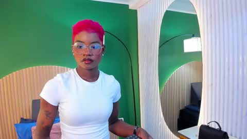 Amelia Adams online show from 03-23-26, 12:20