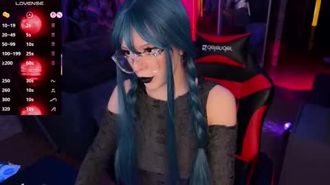 Amelia Aley  online show from 10-06-25, 10:34