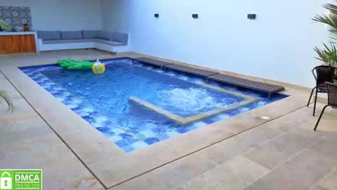 AMELIA online show from 11-26-25, 11:33