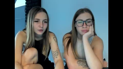 amelia_gold9 online show from 09-24-25, 10:18
