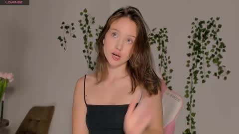 Your Amelia online show from 09-19-25, 11:49