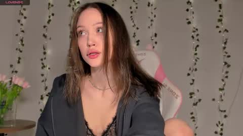 Your Amelia online show from 12-04-25, 11:46