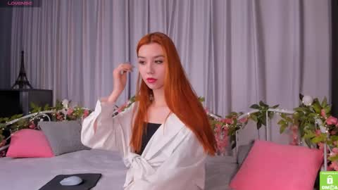 Anna online show from 11-12-25, 03:07